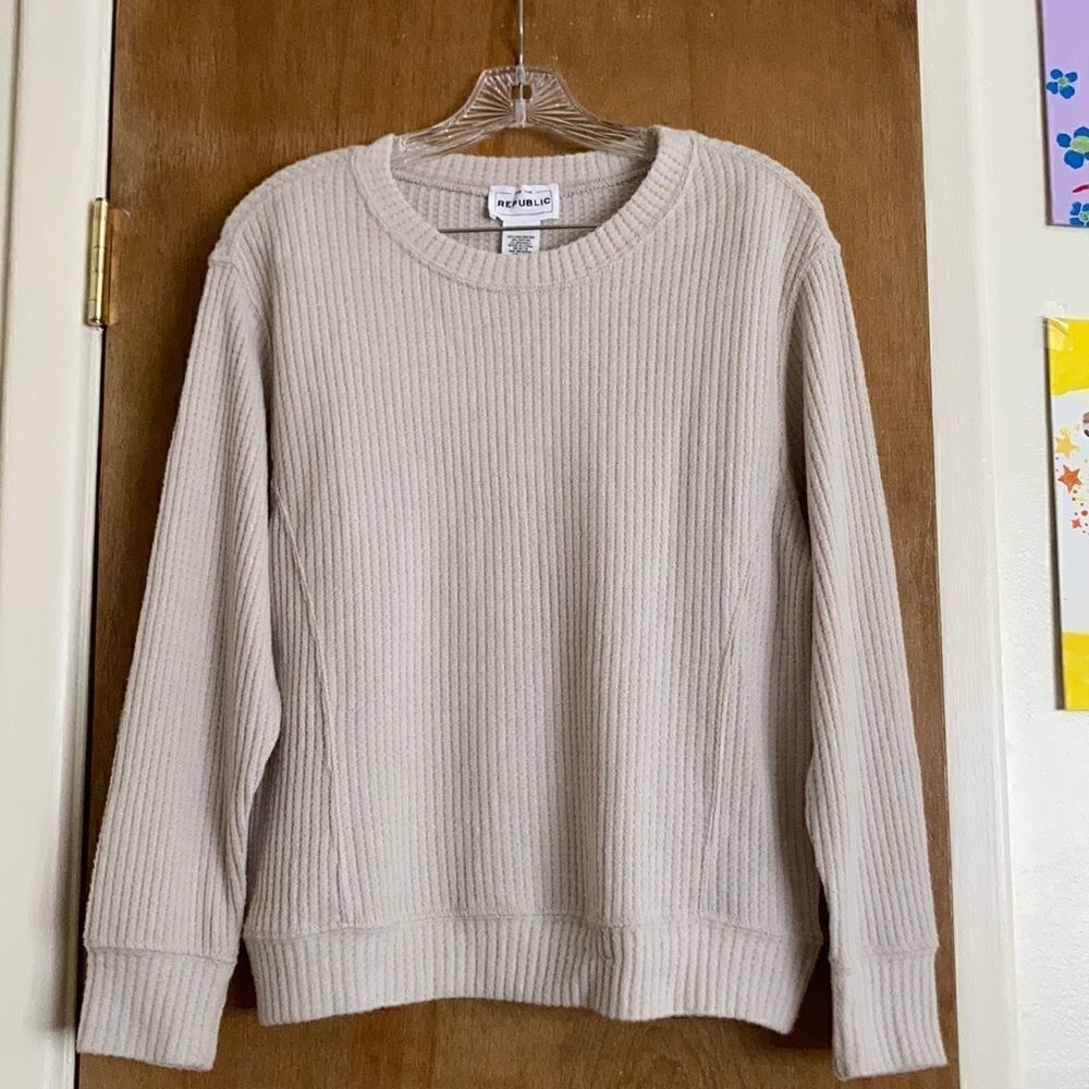 For the Rebublic L/S Waffle Crew